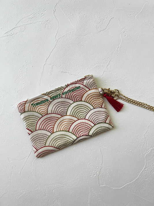 KOTOWAZA POUCH -Seigaiha with green embroidery