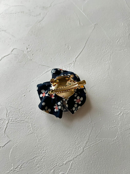 HANA BROOCH -Scattered Small Cherry Blossoms on Deep Navy