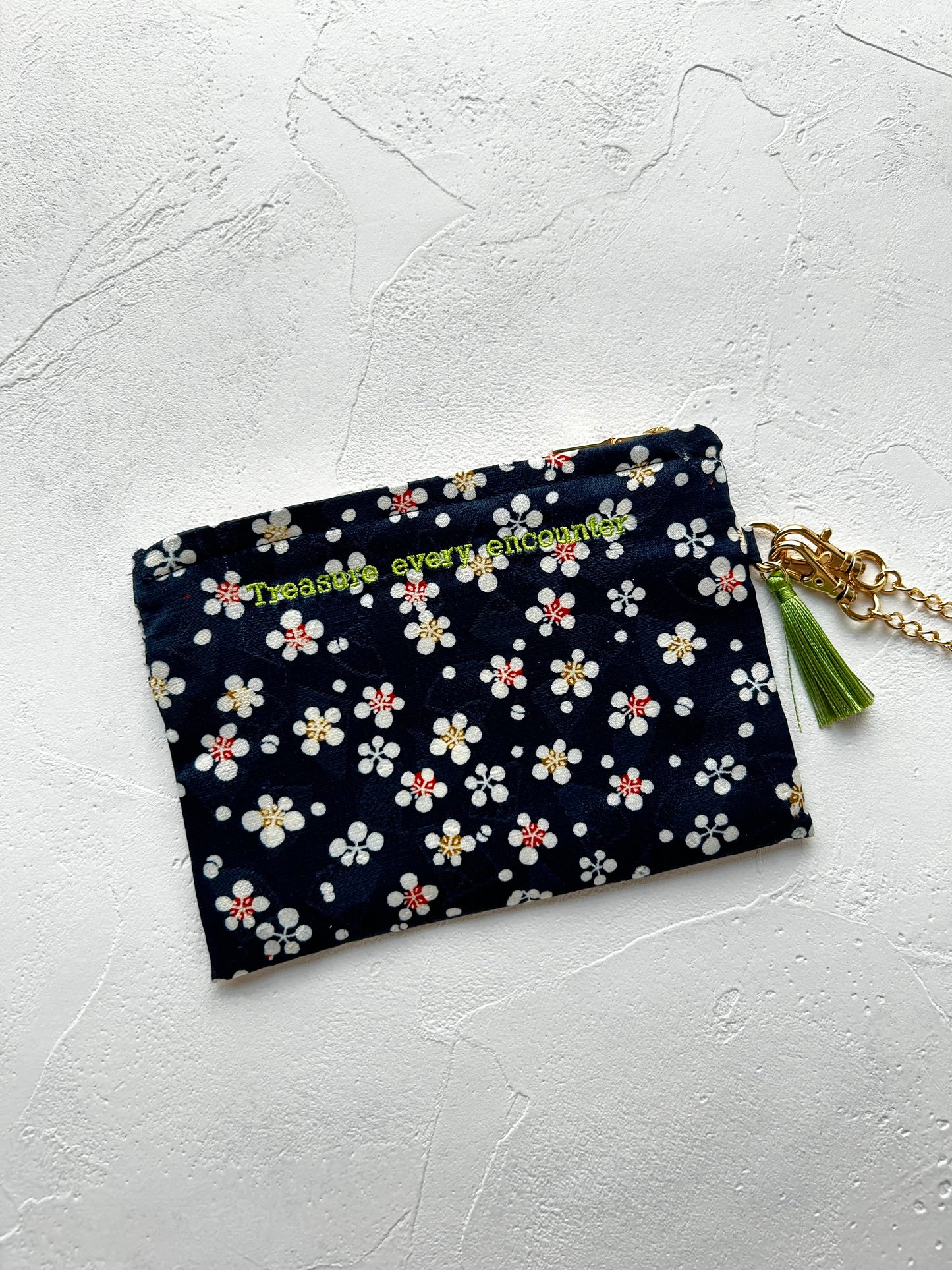 KOTOWAZA POUCH -Scattered Small Cherry Blossoms on Deep Navy