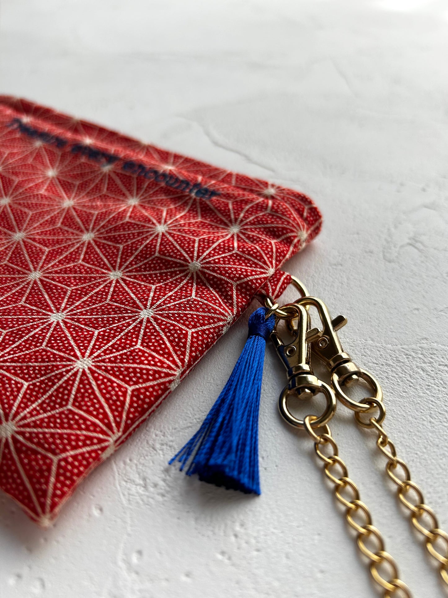 KOTOWAZA POUCH -Asanoha (Crimson Star)