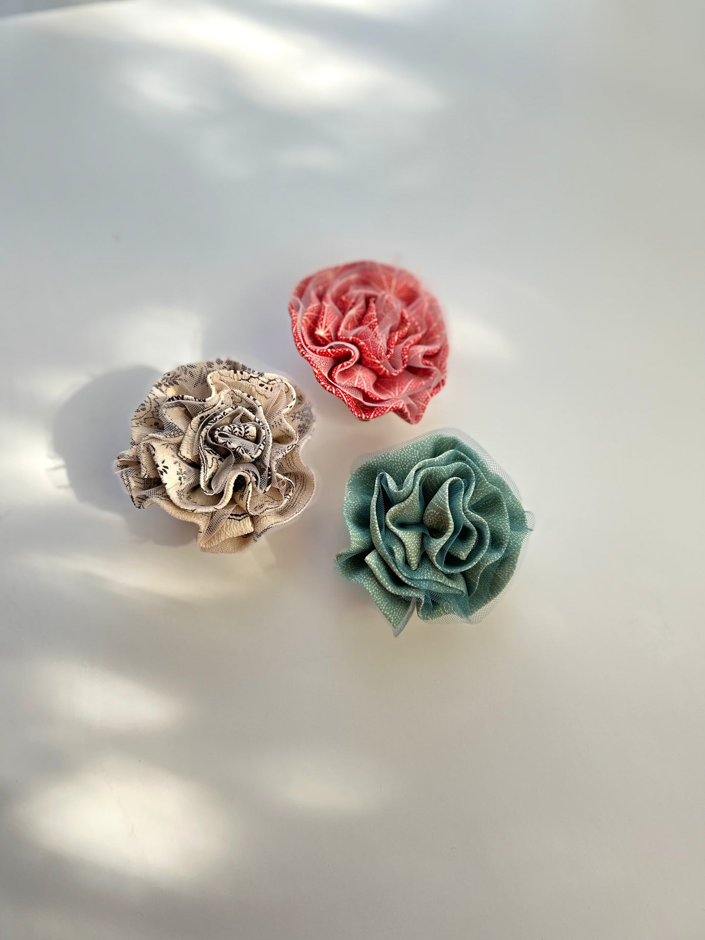 HANA BROOCH (Monochrome Japonisme)