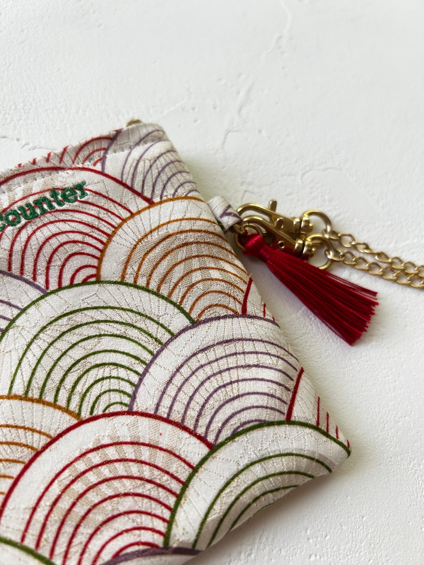 KOTOWAZA POUCH -Seigaiha　with green embroidery