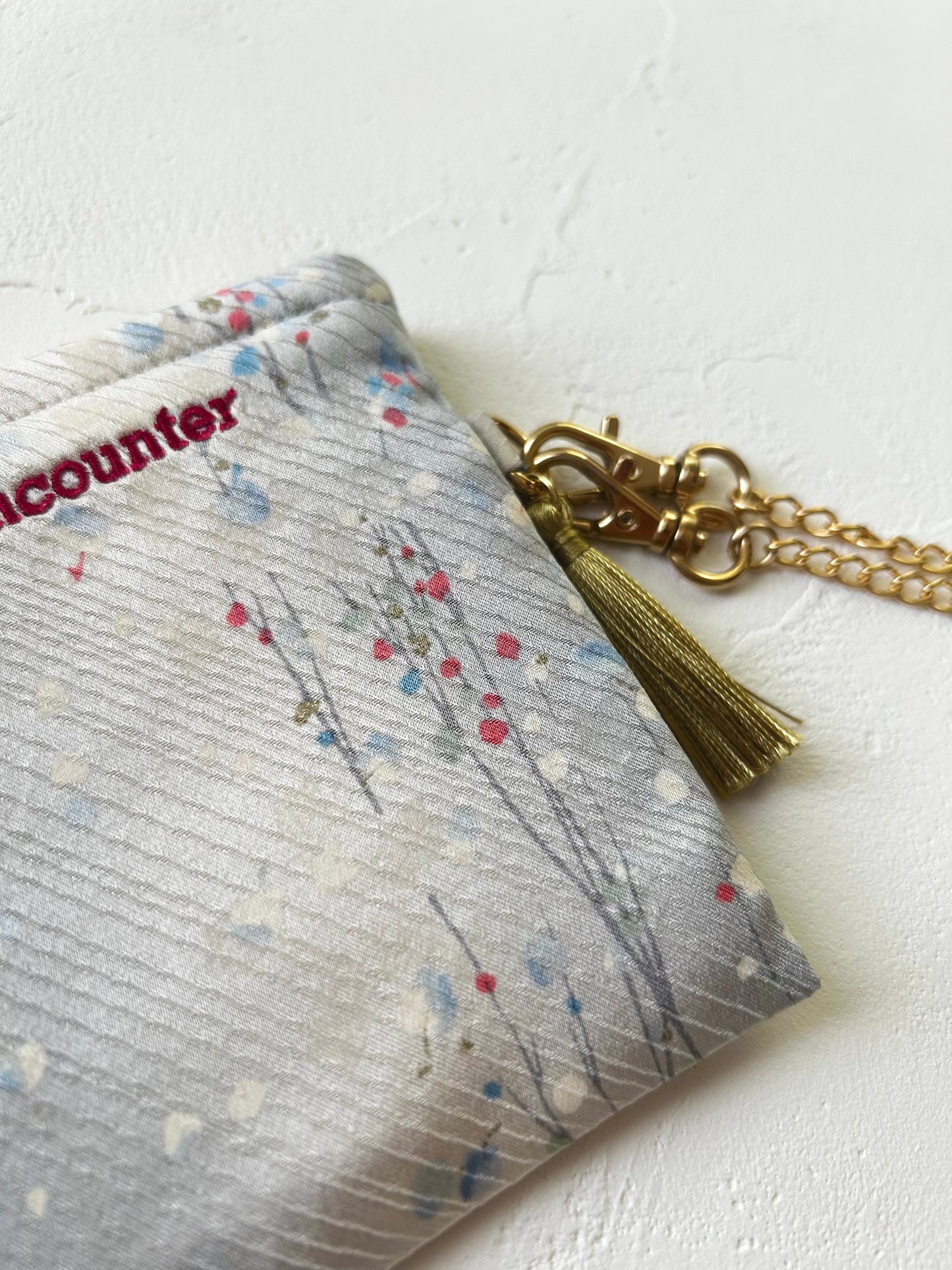 KOTOWAZA POUCH - Ginfubuki (Silver Snowfall)