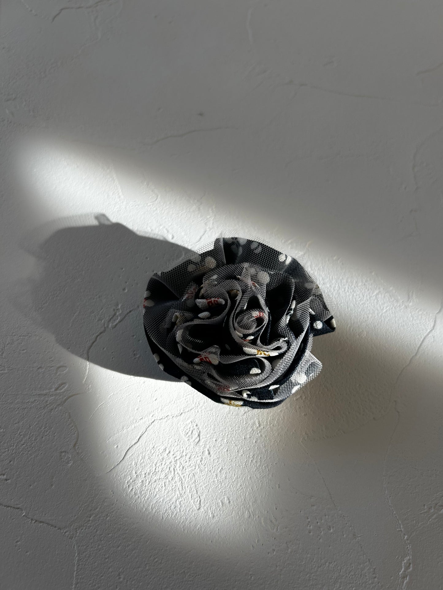 HANA BROOCH -Scattered Small Cherry Blossoms on Deep Navy