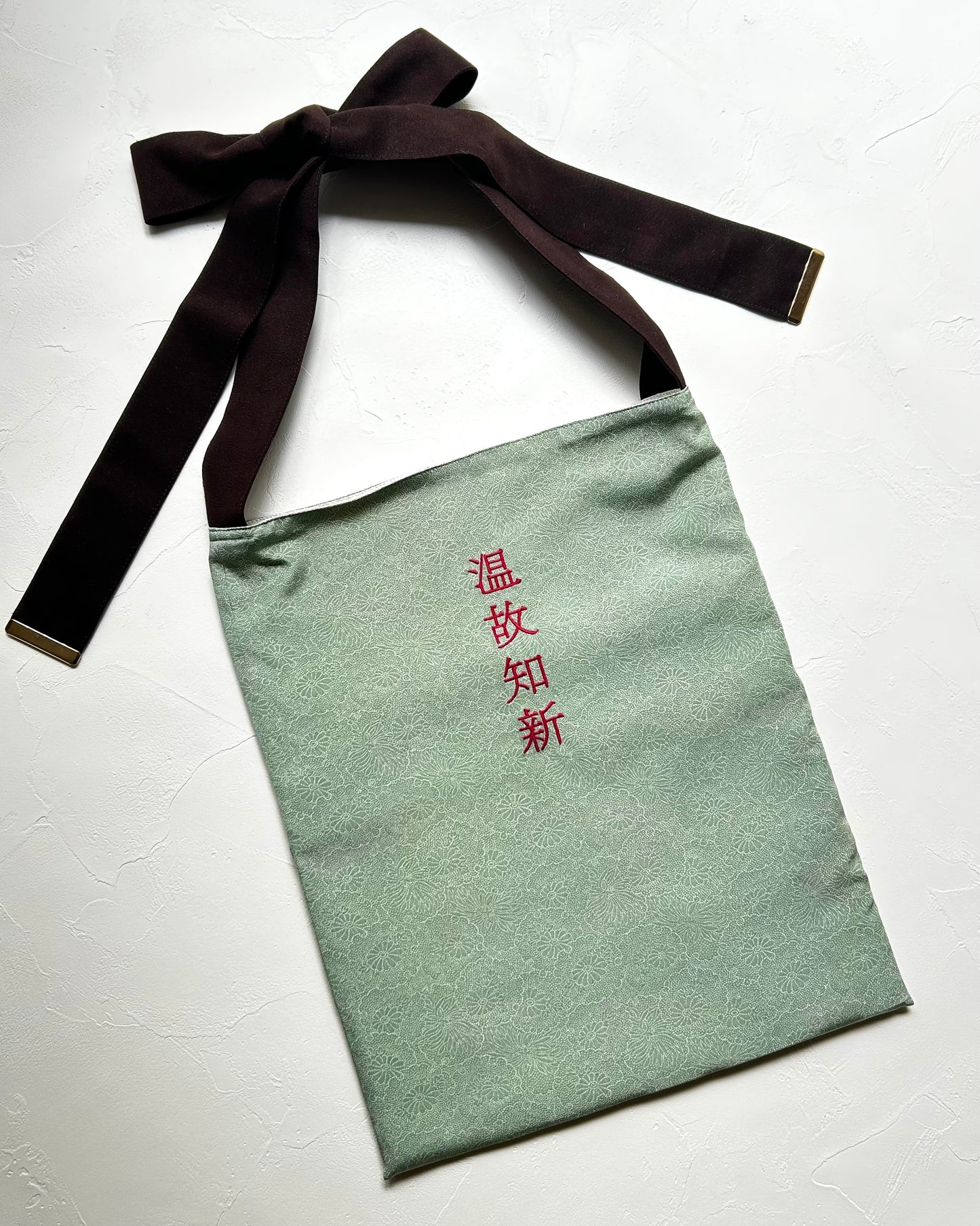 KOTOWAZA BAG [温故知新] - Petite Chrysanthemum