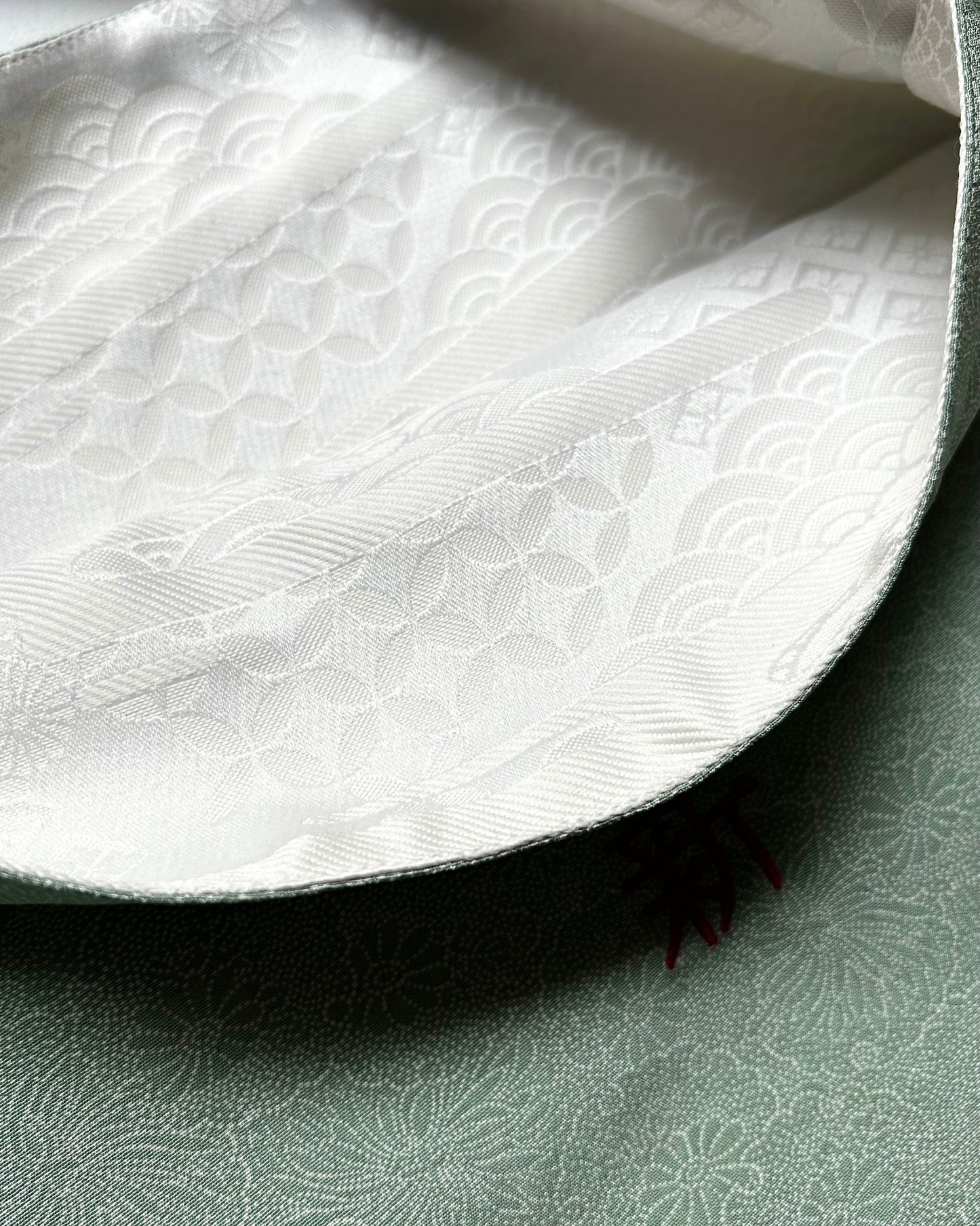KOTOWAZA BAG [温故知新] - Petite Chrysanthemum