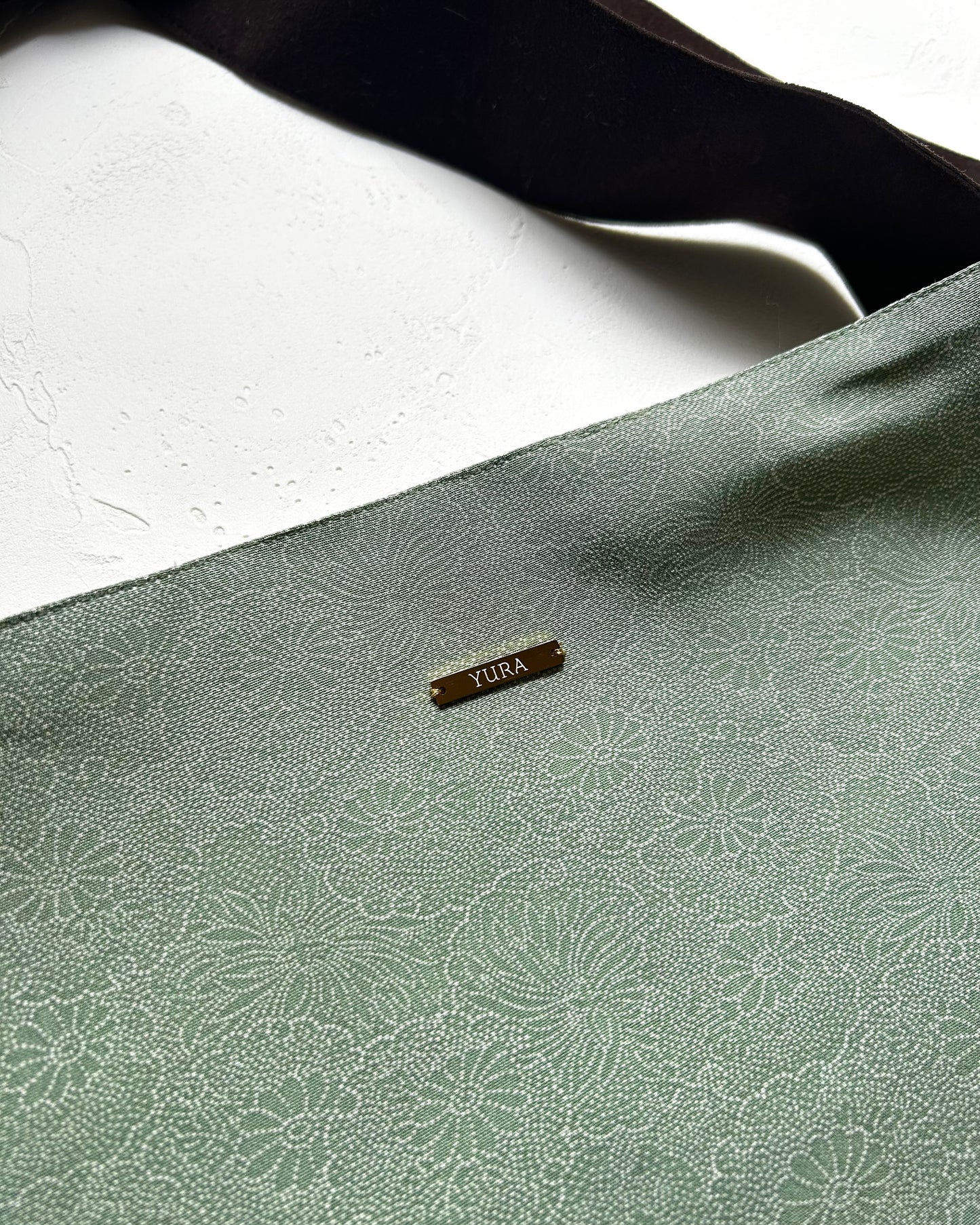 KOTOWAZA BAG [温故知新] - Petite Chrysanthemum