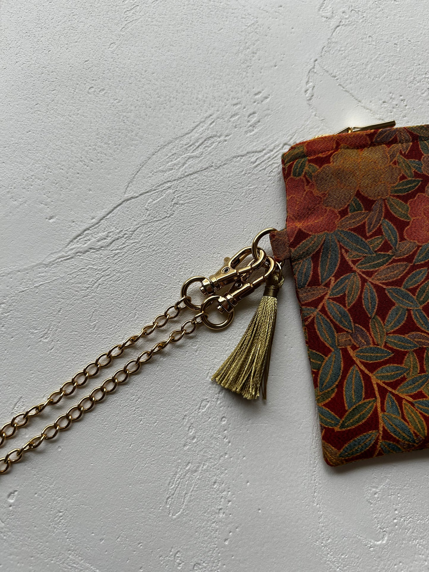 KOTOWAZA POUCH -Kogane(Autumn Gold) with green embroidery