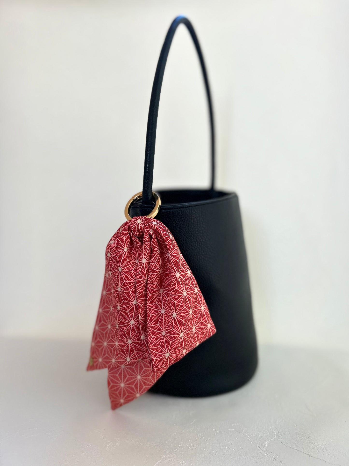 Original Ribbon Key Accessory – Petite Chrysanthemum